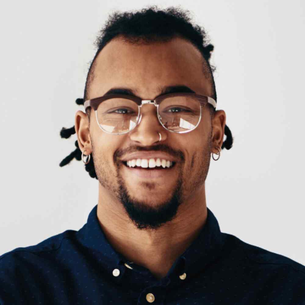 https://flowtasks.co/media/2023/11/team_04.jpg